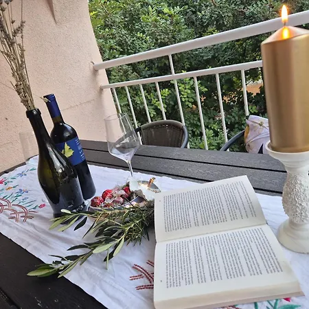 Apartment David With Rich Welcome Package Postira